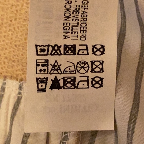 NWT. Zara Beige Contrast Hooded Sweatshirt. Size S. - Picture 10 of 10